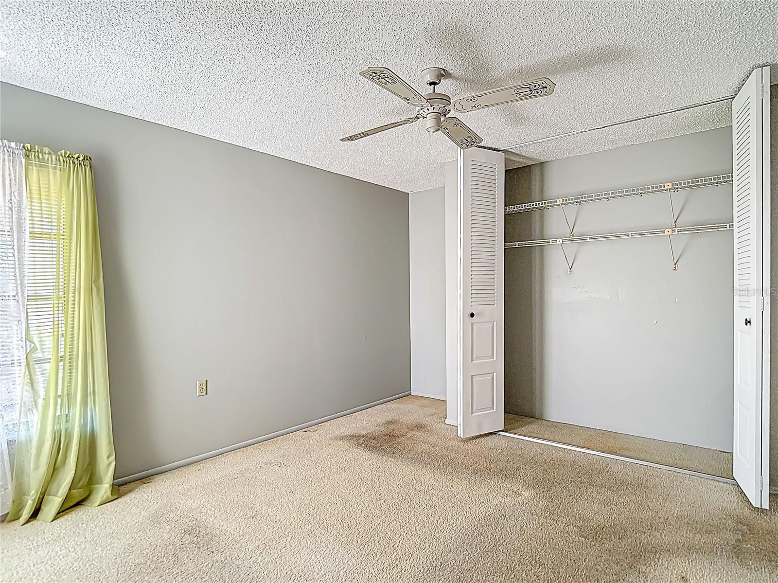 Listing photo id 36 for 10819 Los Santos Drive