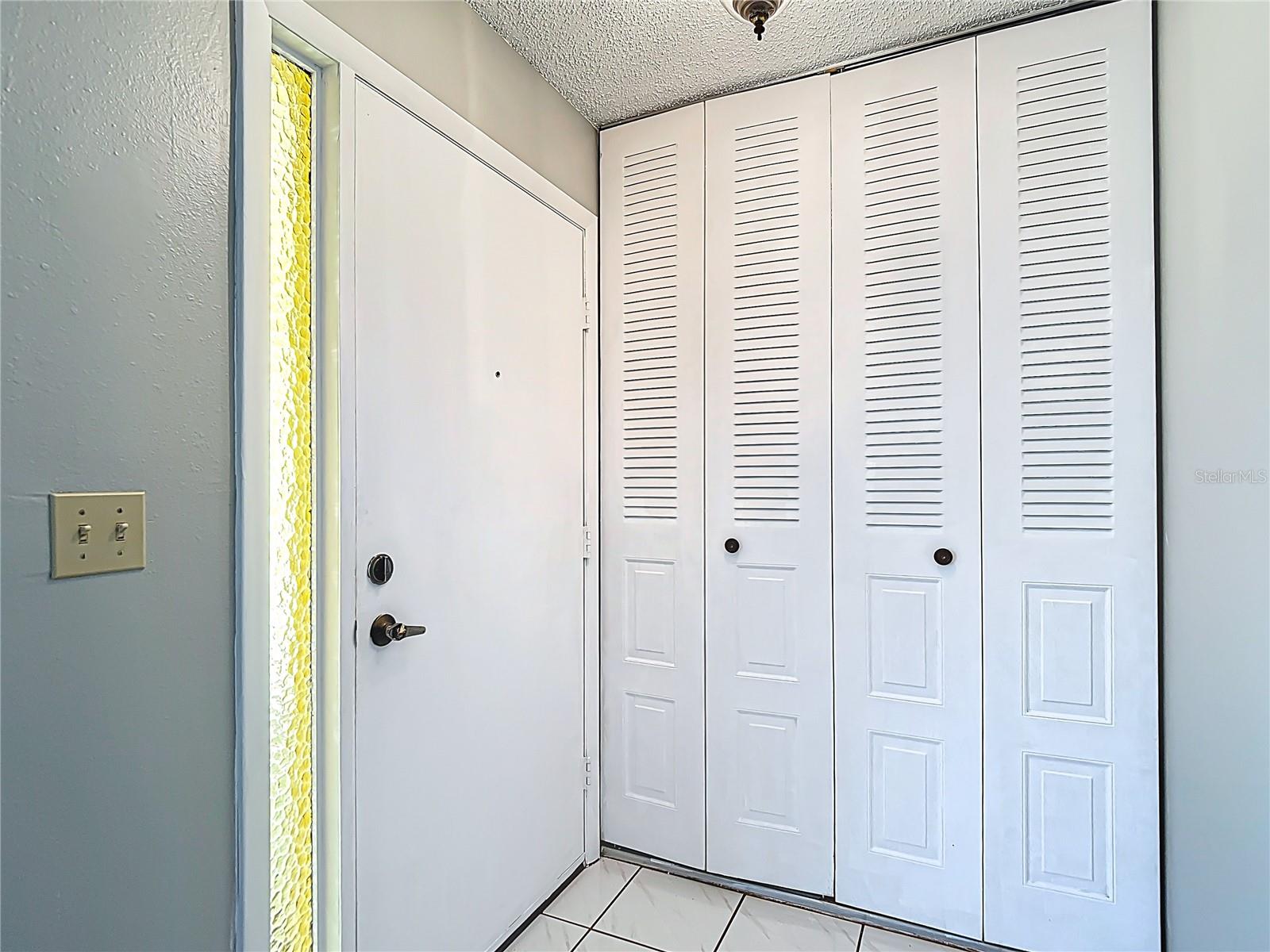 Listing photo id 37 for 10819 Los Santos Drive