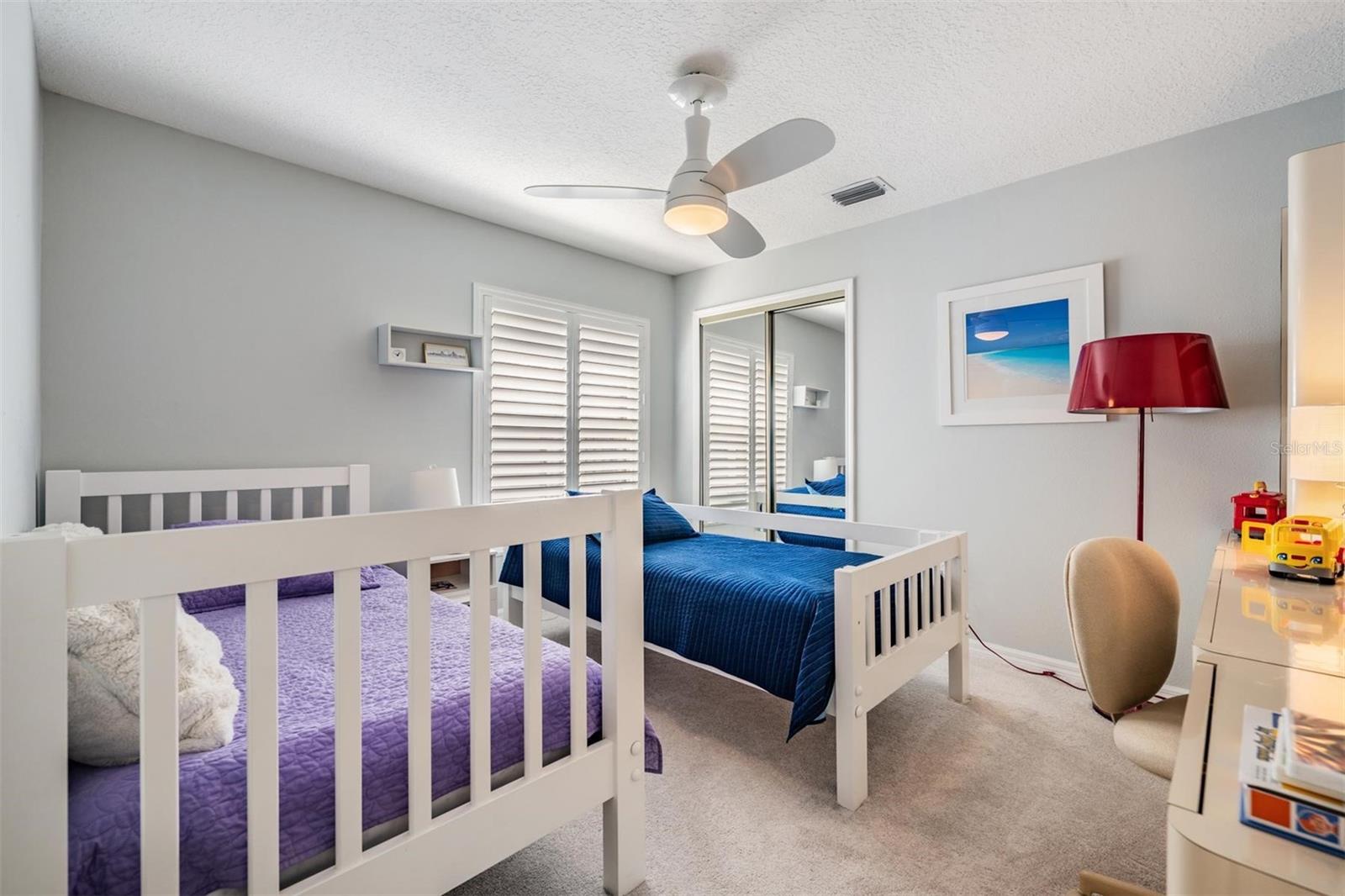 Image 27 of 43 For 10510 Castleford Way