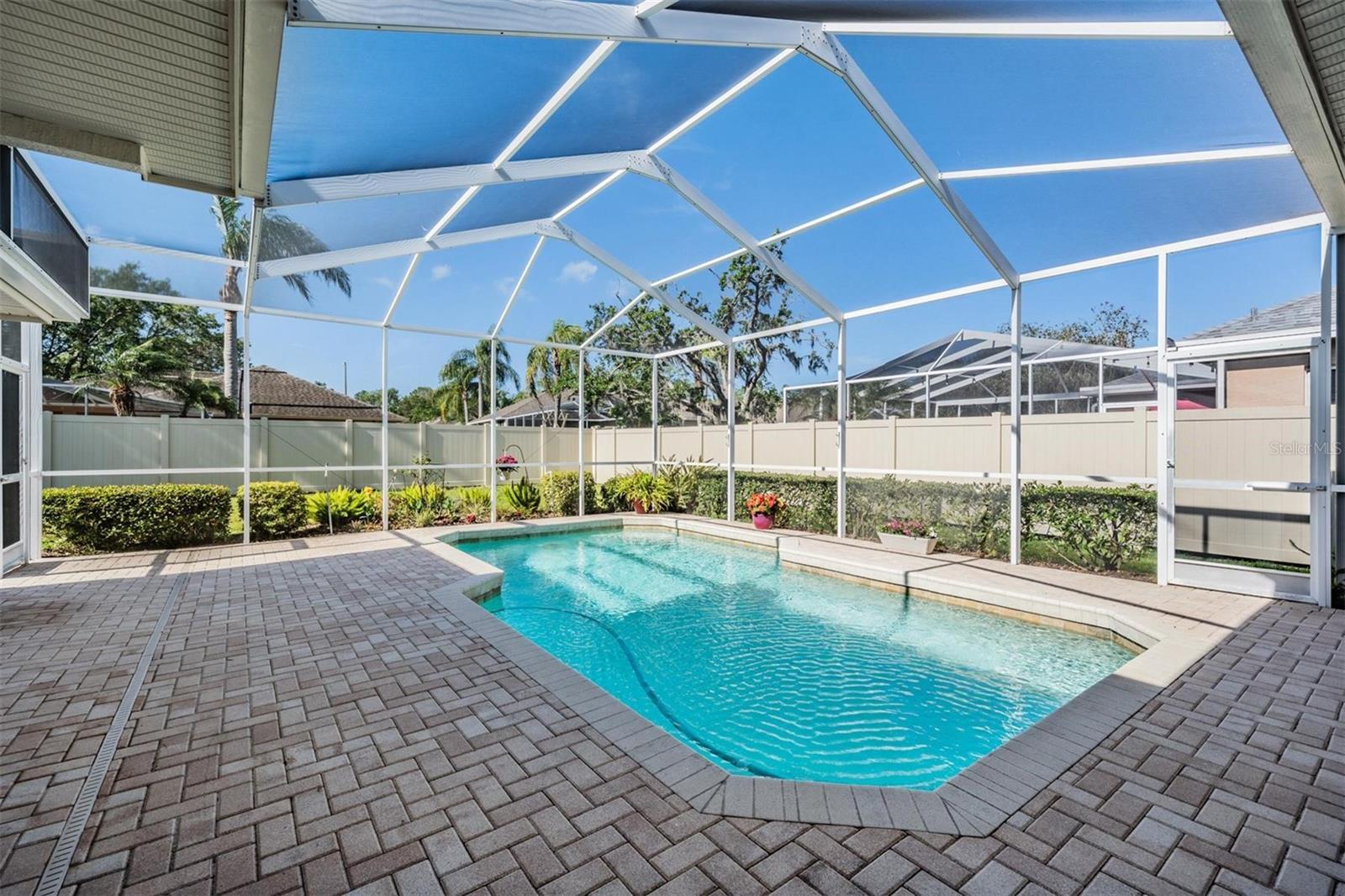 Image 31 of 43 For 10510 Castleford Way