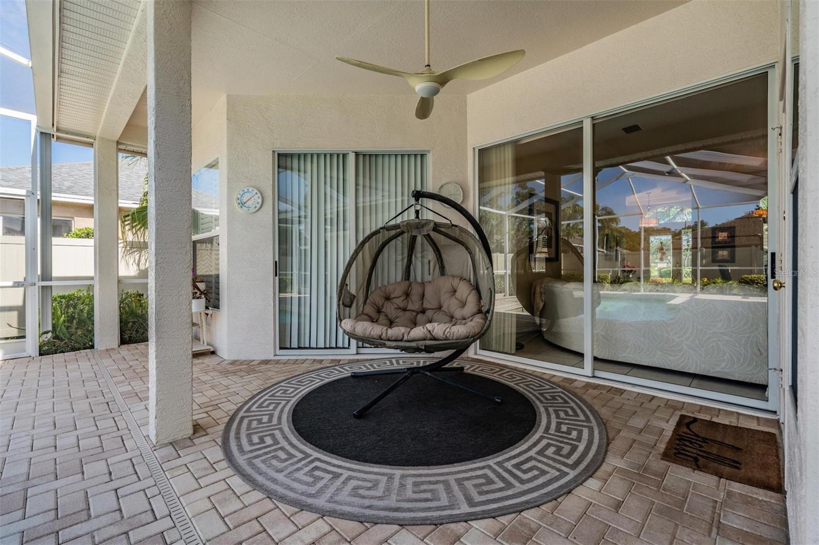 Image 33 of 43 For 10510 Castleford Way
