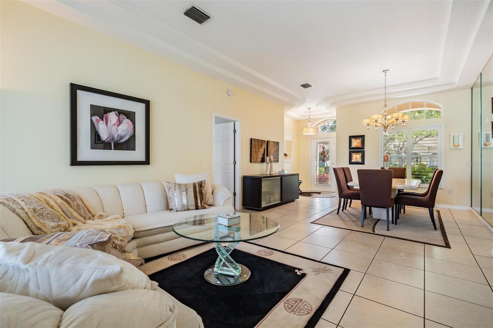 Image 6 of 43 For 10510 Castleford Way