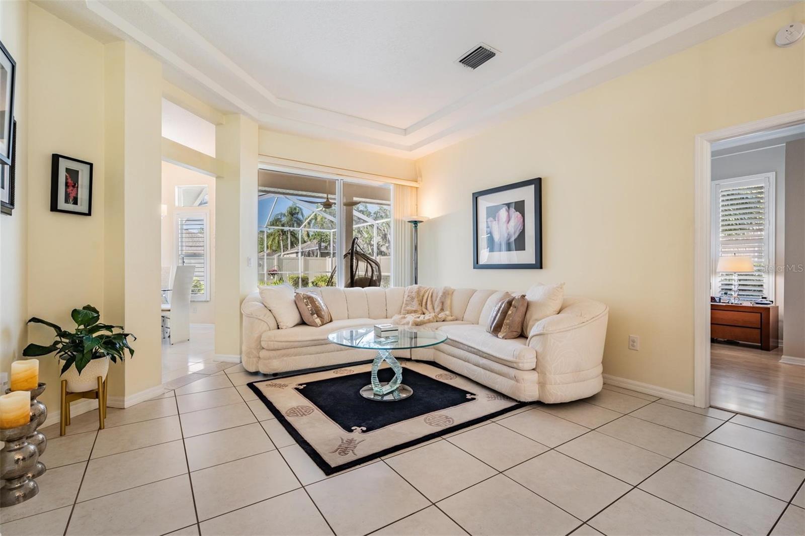 Image 7 of 43 For 10510 Castleford Way