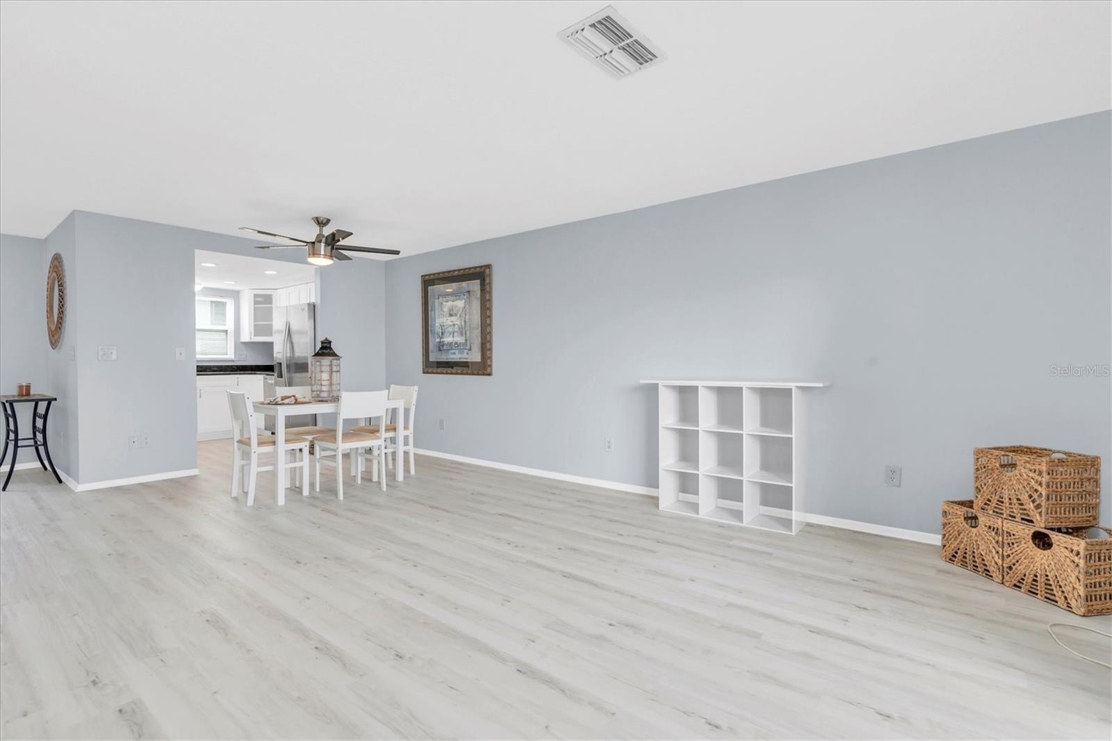 Image 7 of 30 For 2751 Pines Drive 10