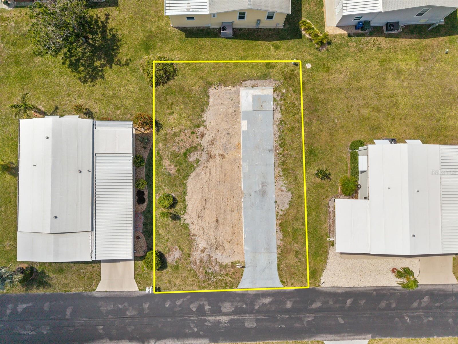 Image 2 of 15 For 561 Longwood Drive