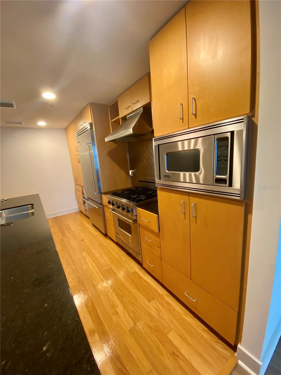 Image 5 of 12 For 1120 Kennedy Boulevard 827