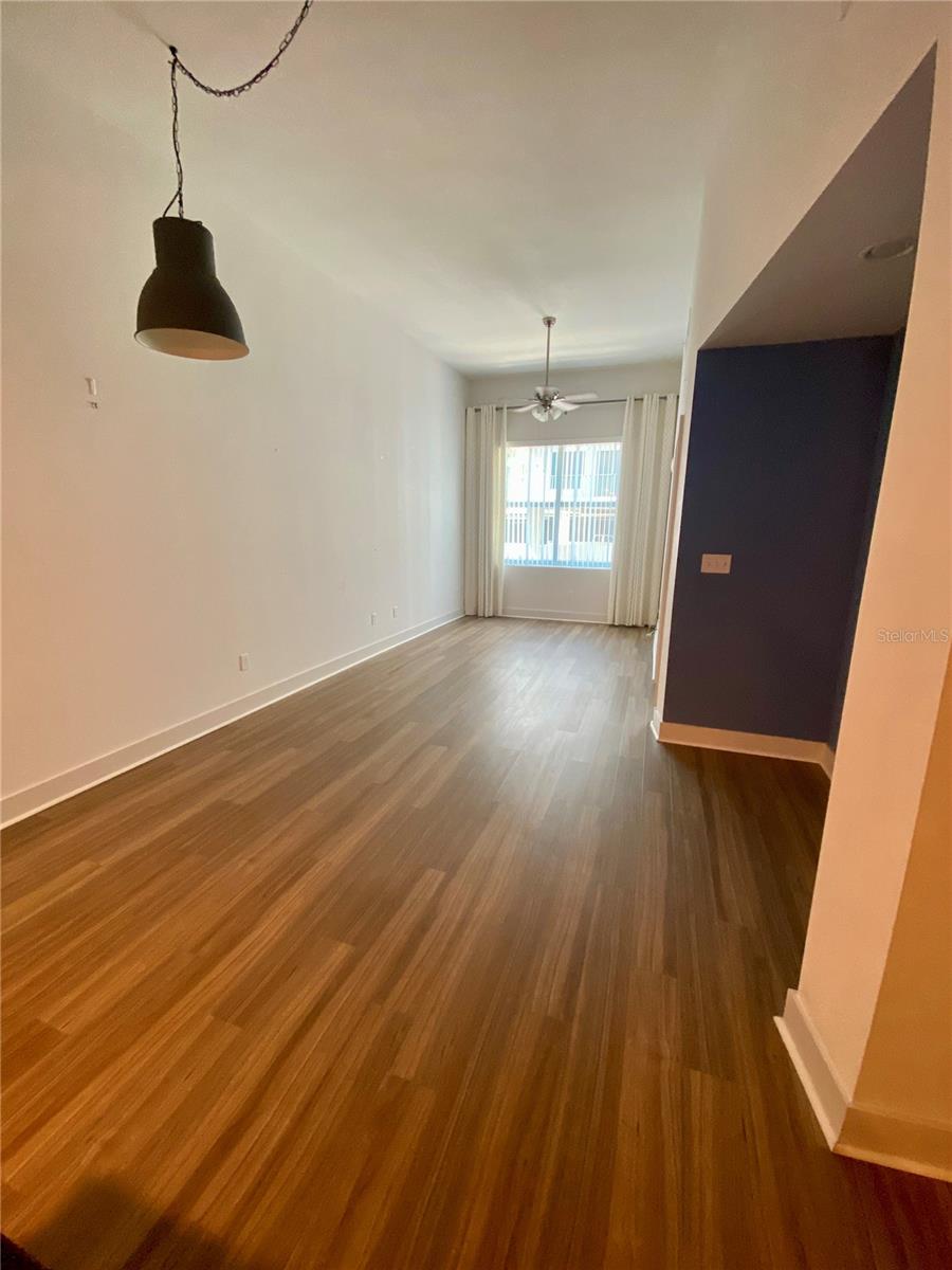 Image 8 of 12 For 1120 Kennedy Boulevard 827