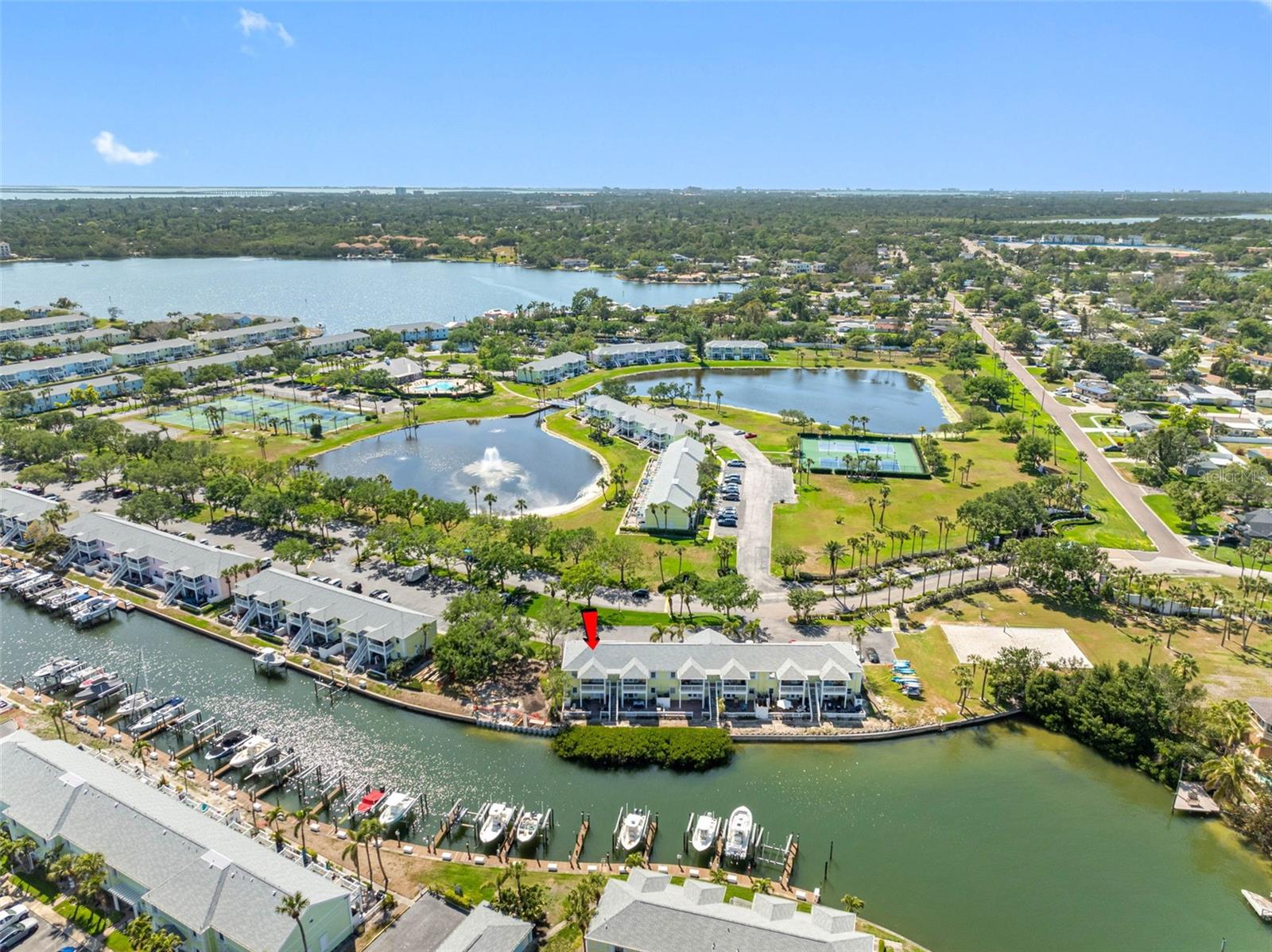 Listing photo id 8 for 0 Beach Drive Se 162ss