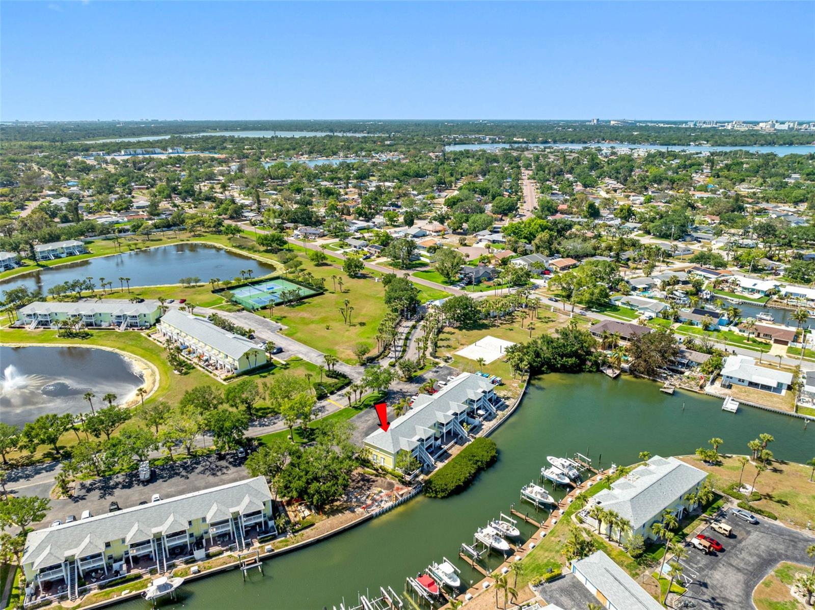 Listing photo id 9 for 0 Beach Drive Se 162ss