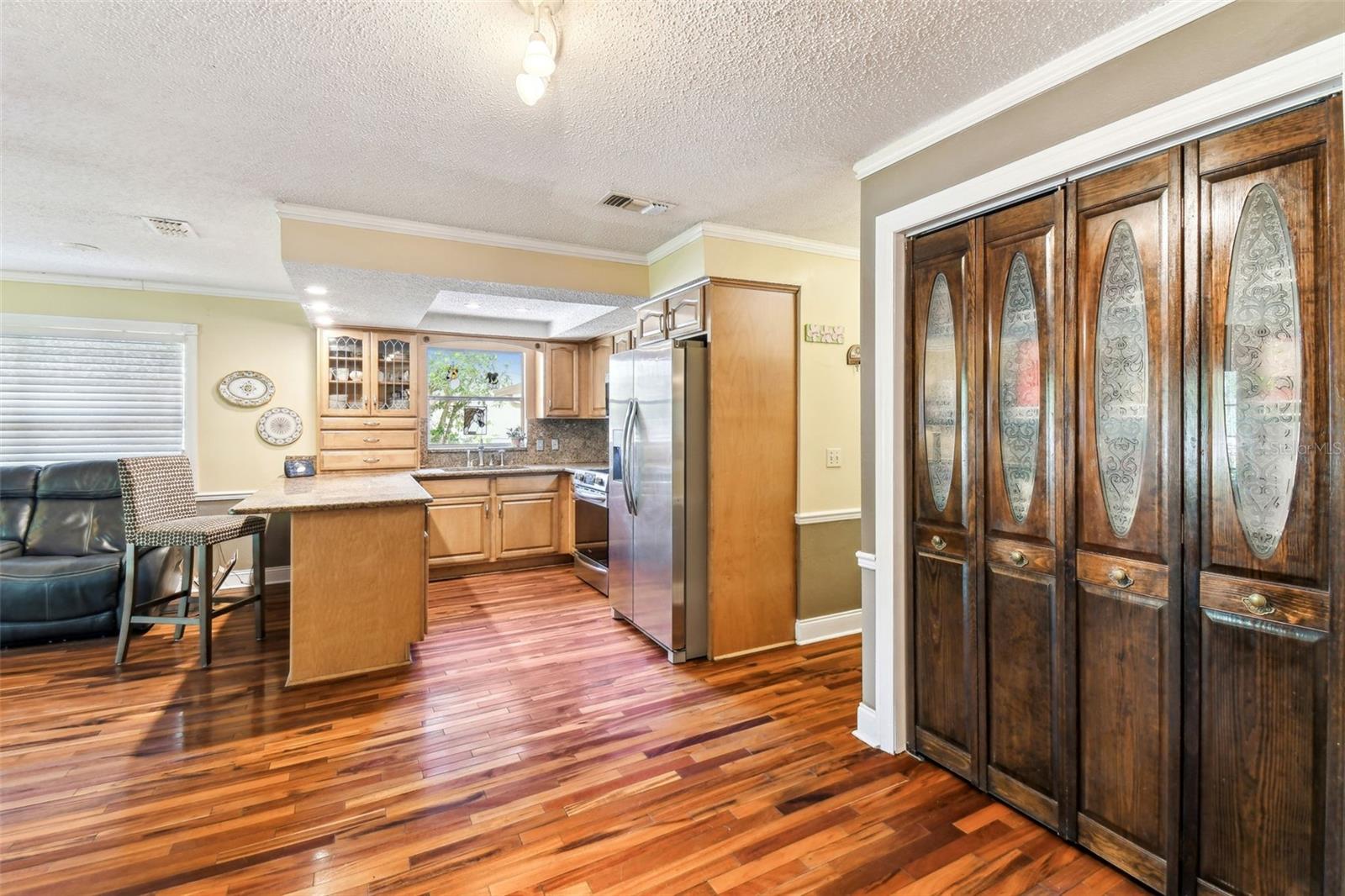 Image 11 of 33 For 11383 Pickford Street