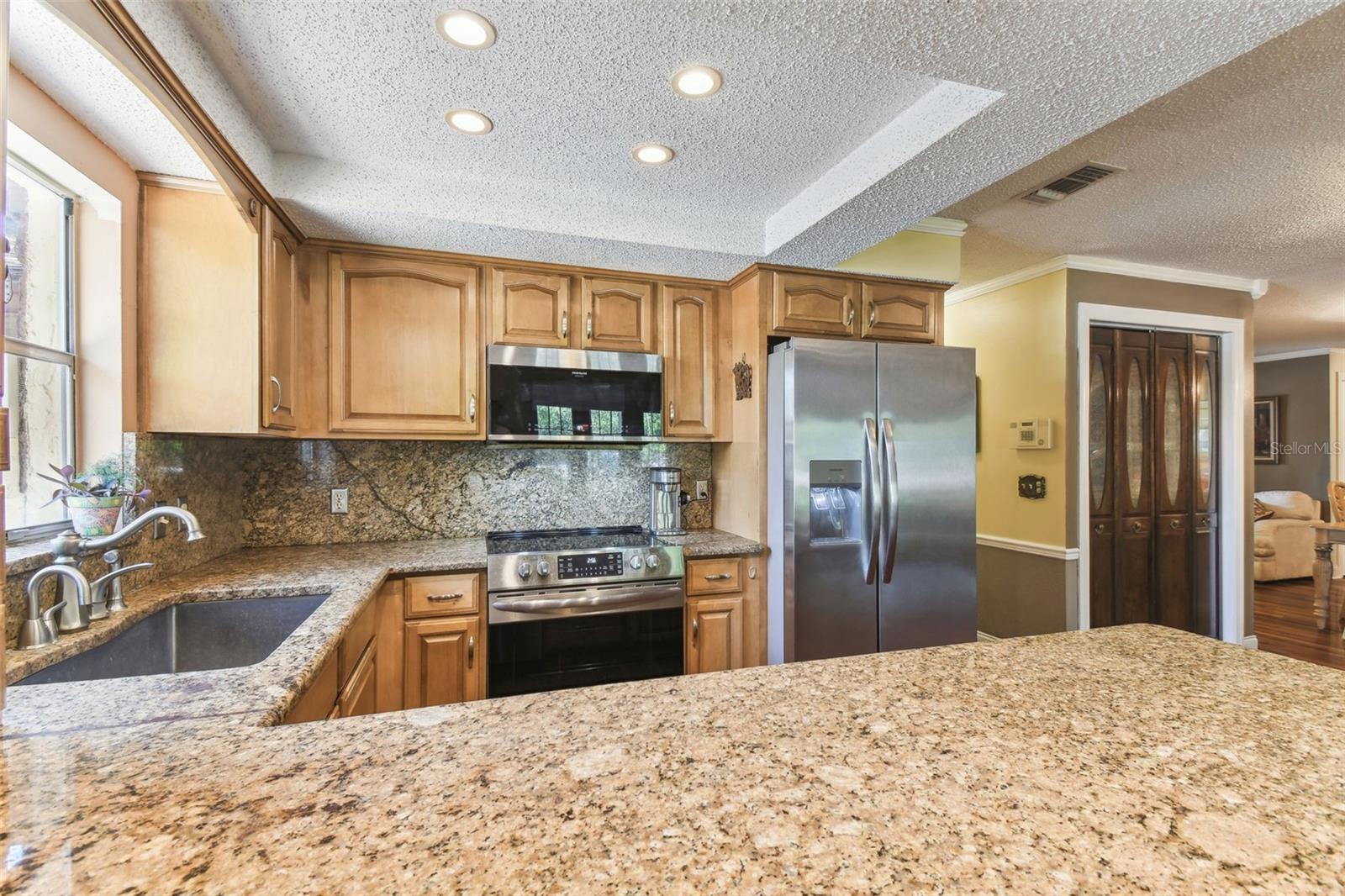 Image 12 of 33 For 11383 Pickford Street