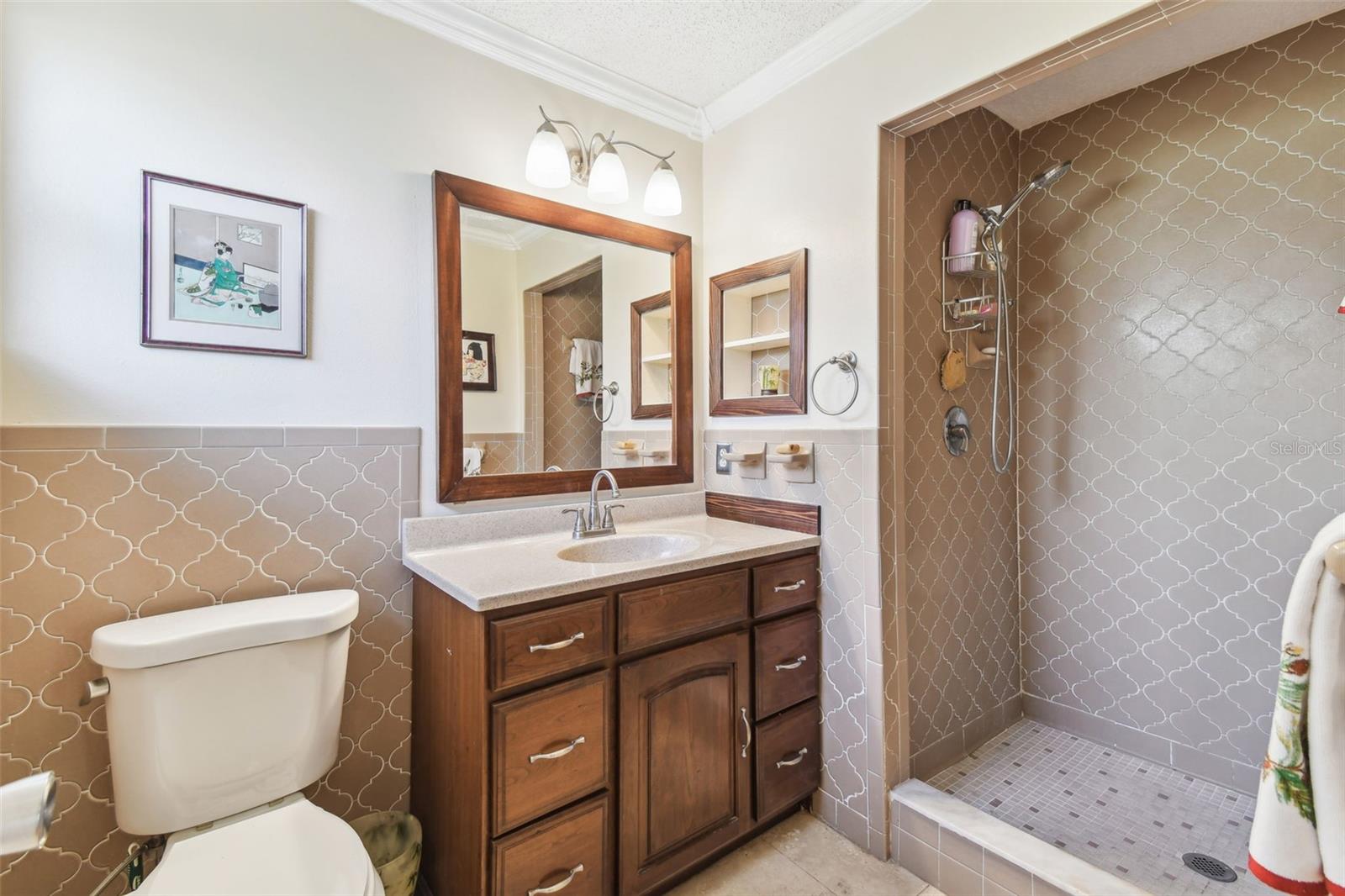Image 17 of 33 For 11383 Pickford Street
