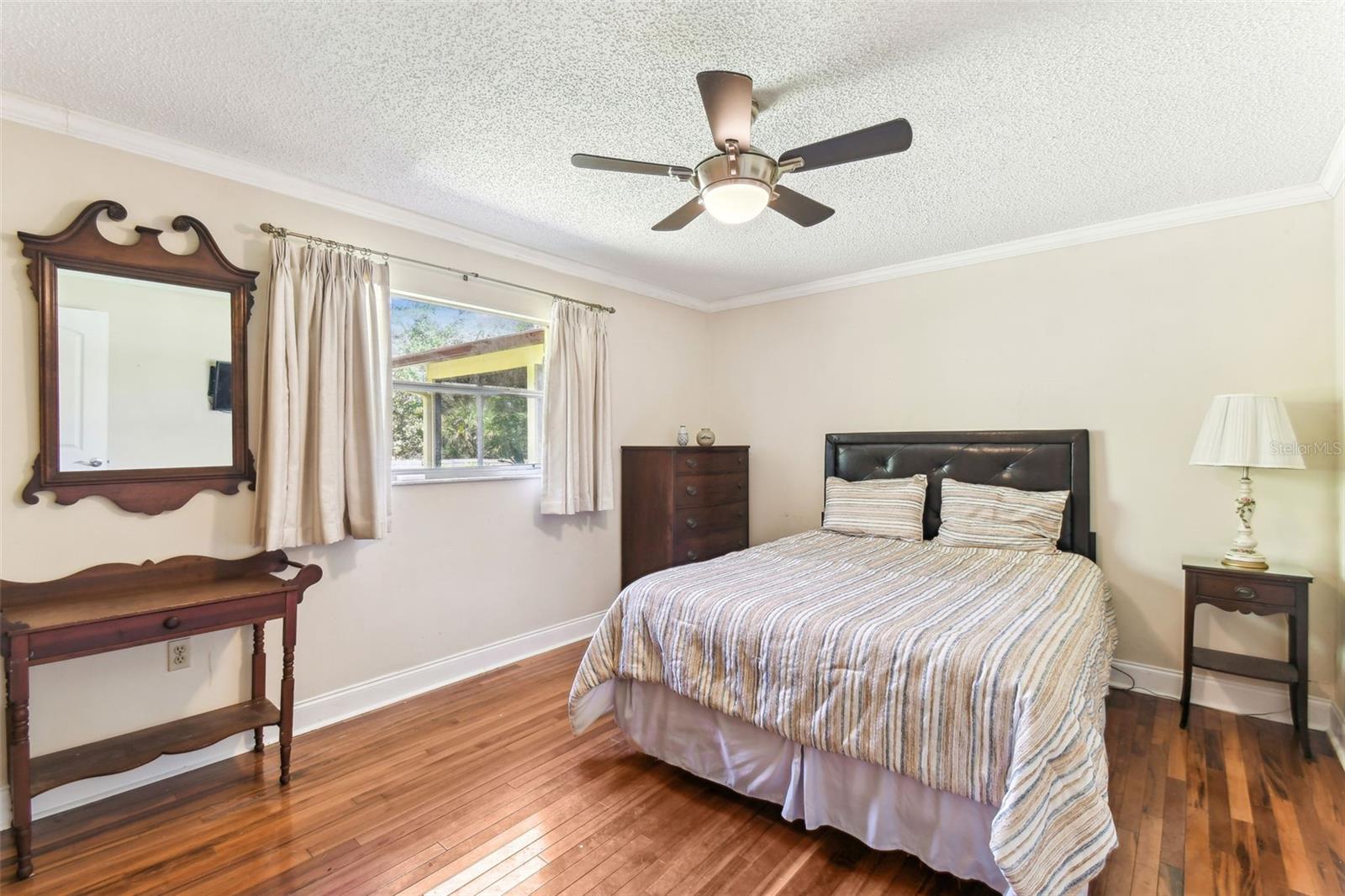 Image 20 of 33 For 11383 Pickford Street