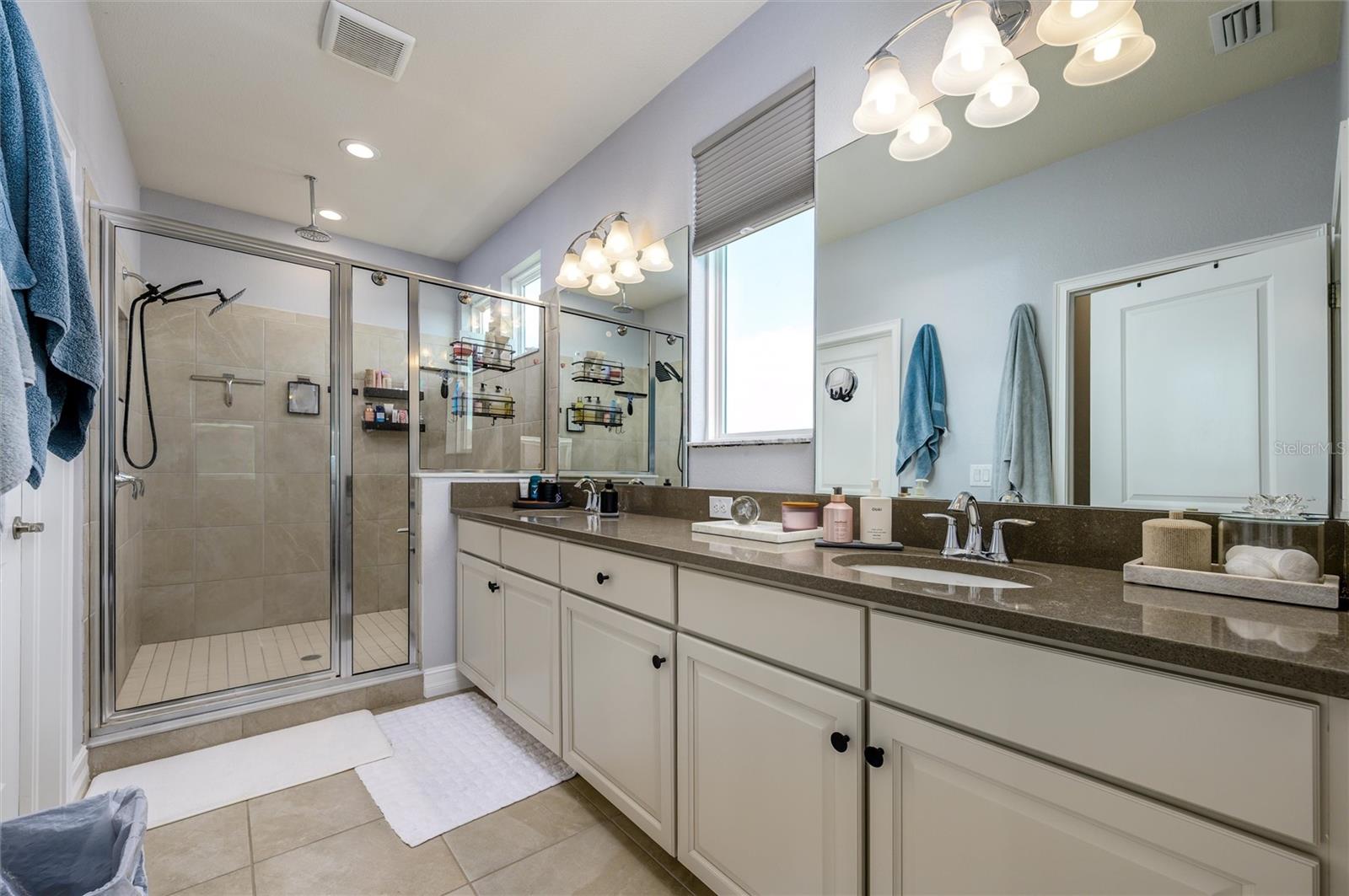 Image 18 of 39 For 29002 Trevi Place