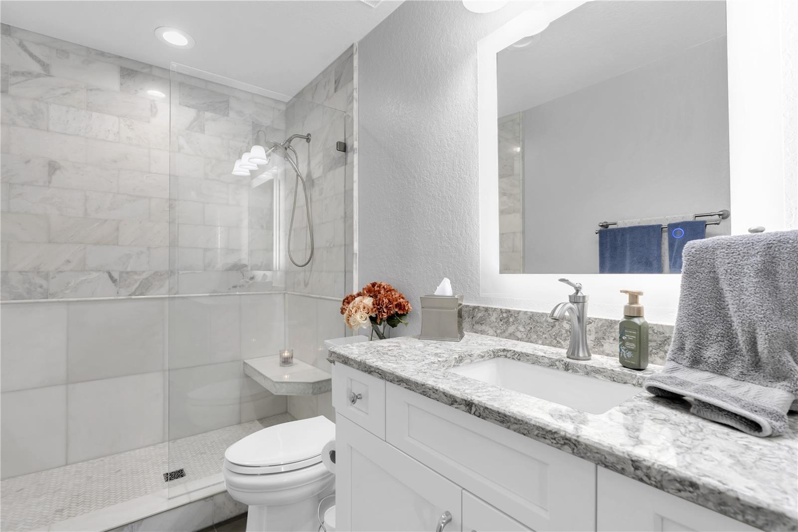 Image 25 of 43 For 5559 Escondida Boulevard S