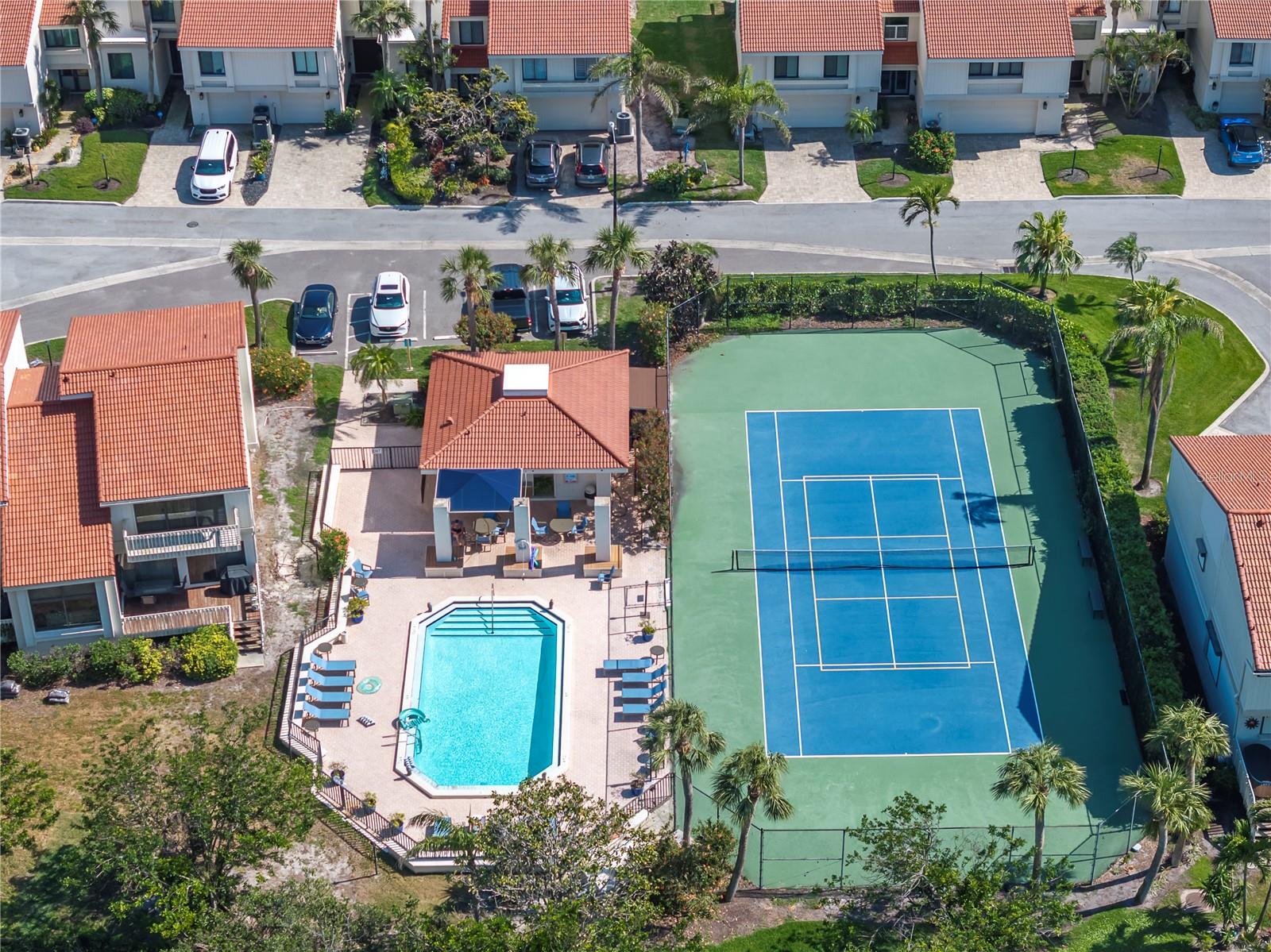 Image 36 of 43 For 5559 Escondida Boulevard S