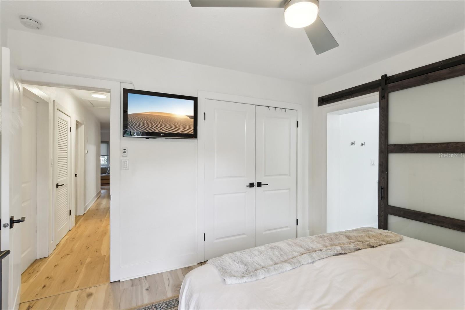 Image 19 of 56 For 3131 Fielder Street