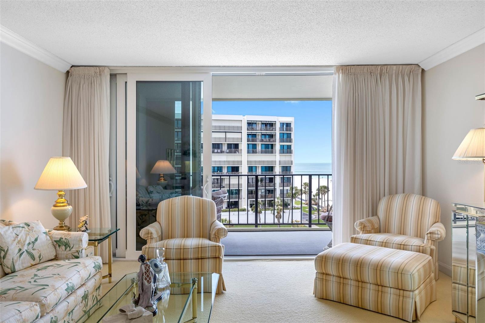 Image 11 of 46 For 1400 Gulf Boulevard 511
