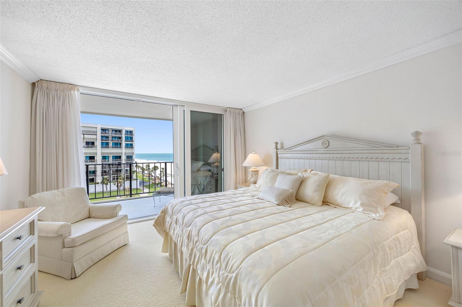 Image 23 of 46 For 1400 Gulf Boulevard 511