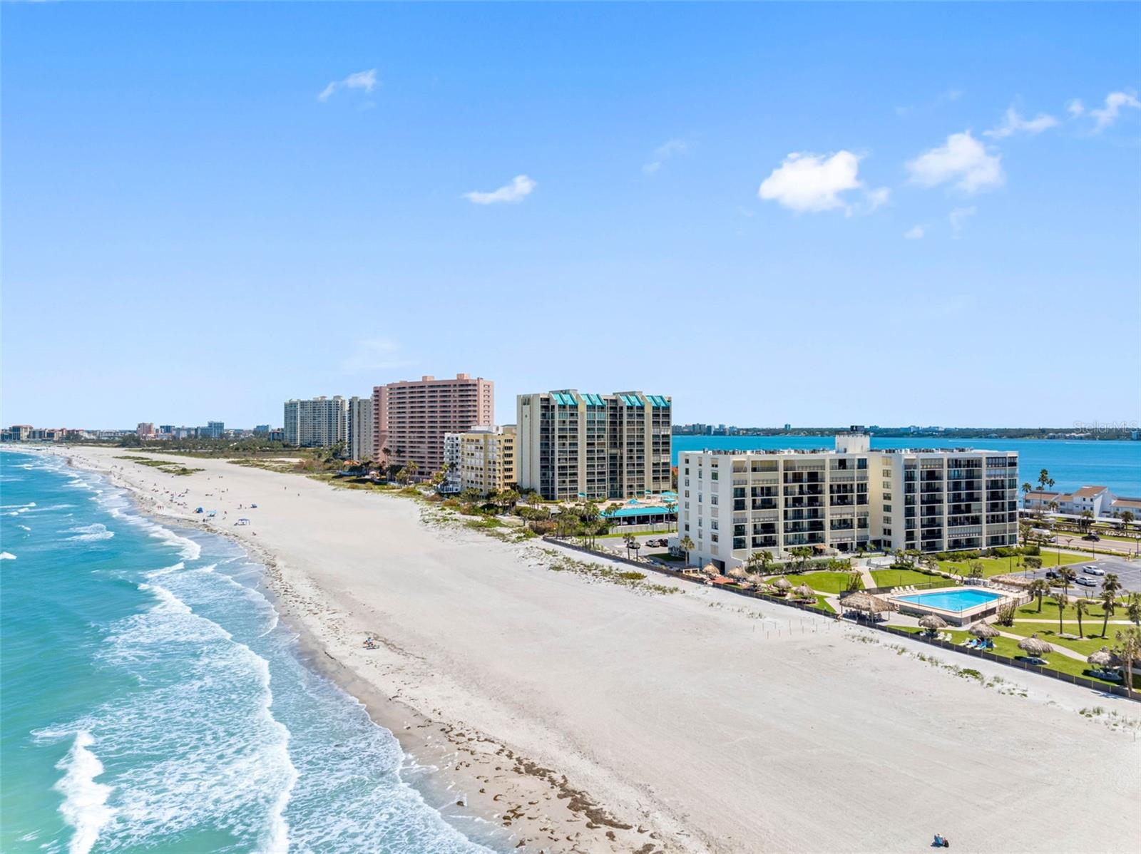 Image 44 of 46 For 1400 Gulf Boulevard 511