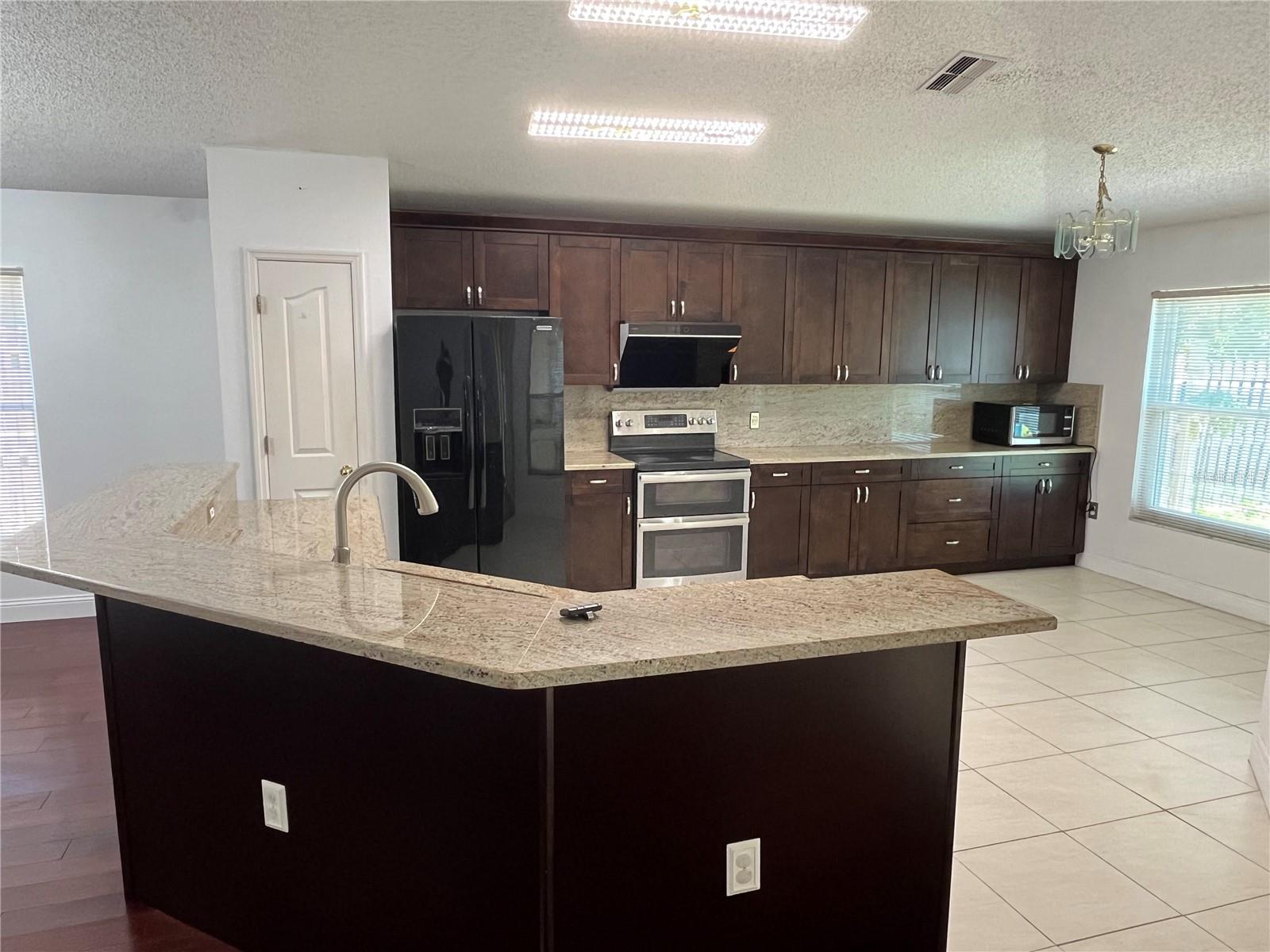 Image 13 of 32 For 8908 Southbay Drive