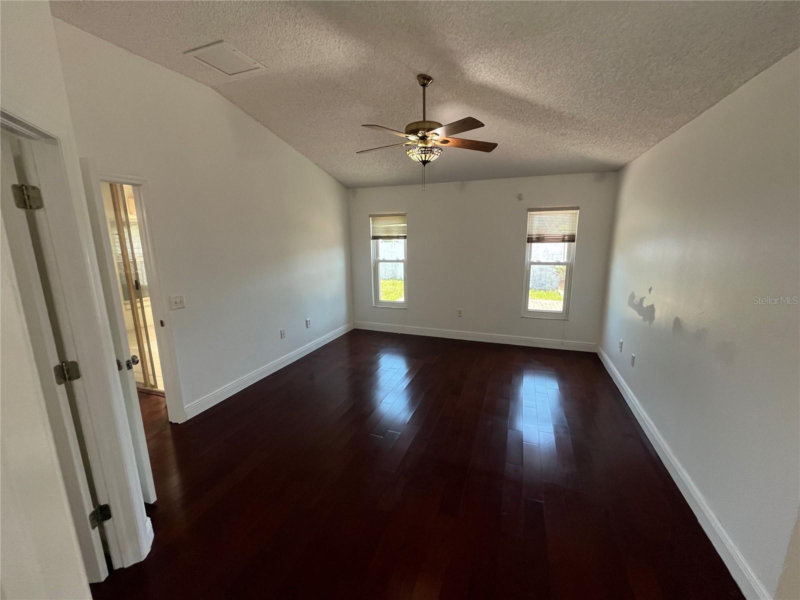 Image 17 of 32 For 8908 Southbay Drive
