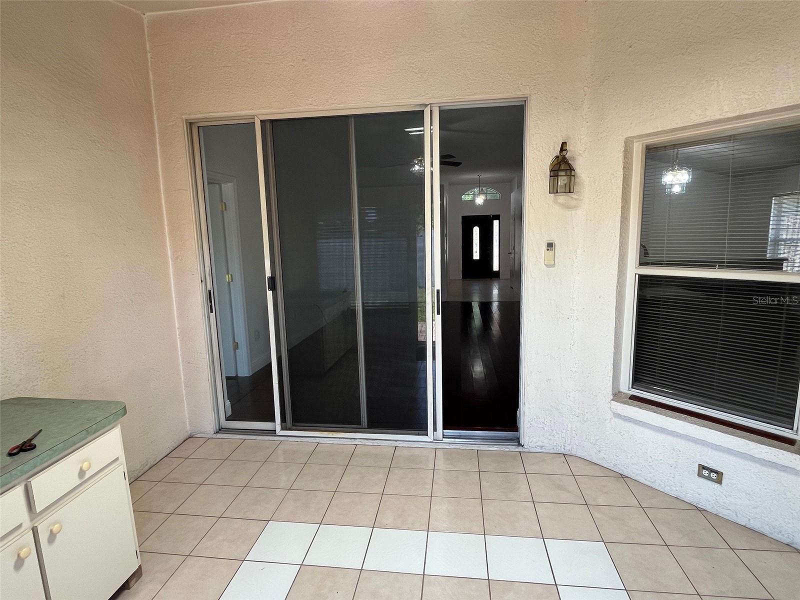Image 28 of 32 For 8908 Southbay Drive