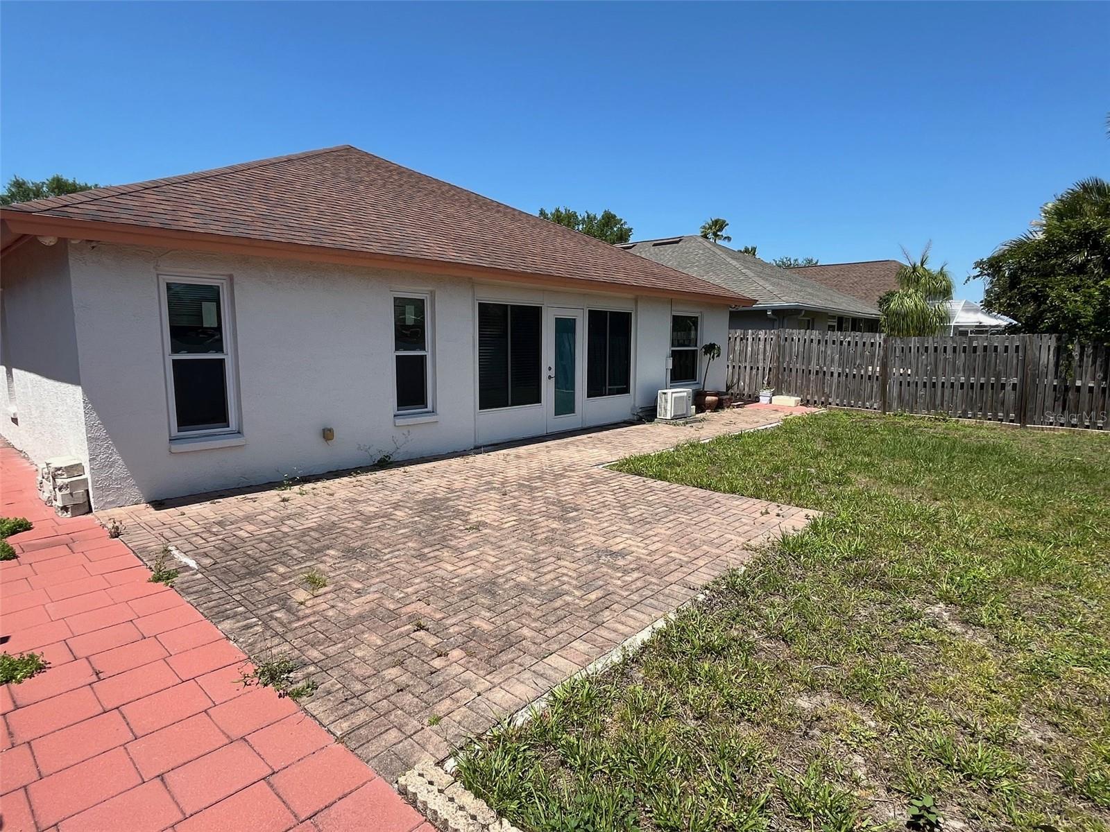 Image 29 of 32 For 8908 Southbay Drive