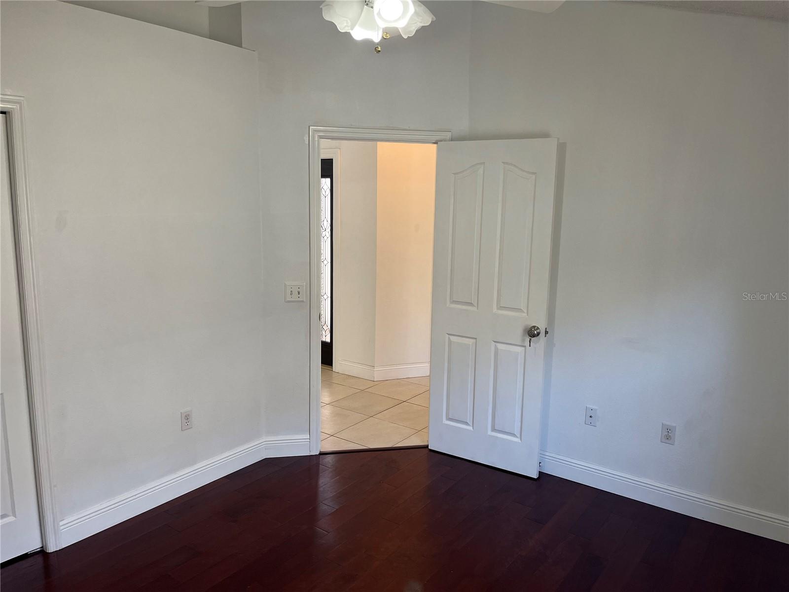 Image 8 of 32 For 8908 Southbay Drive