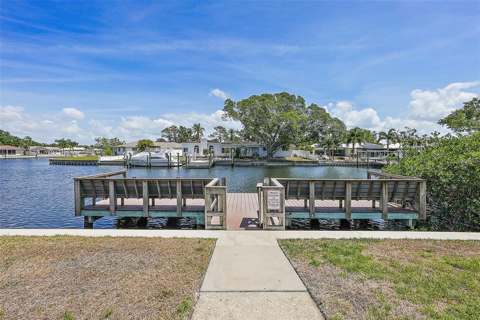 Image 33 of 46 For 6490 Cape Hatteras Way Ne 4