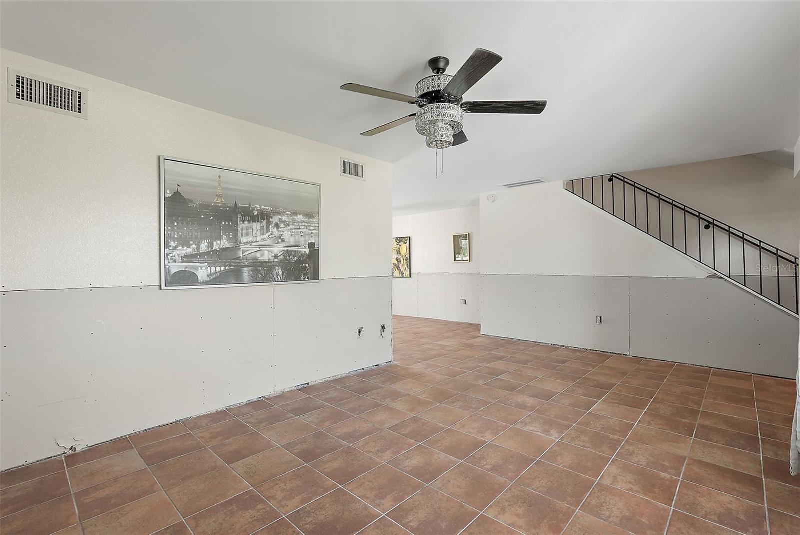 Image 6 of 46 For 6490 Cape Hatteras Way Ne 4
