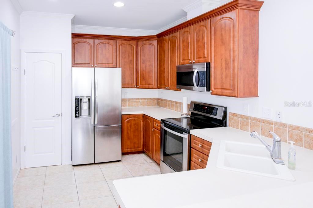 Image 10 of 27 For 7647 Navigator Court