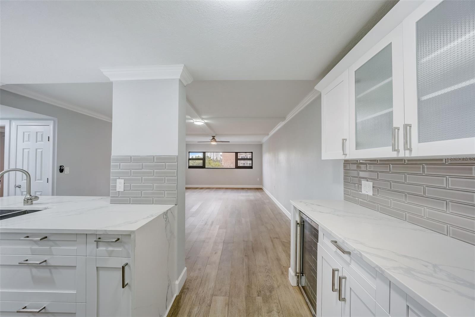 Image 17 of 77 For 4141 Bayshore Boulevard 306