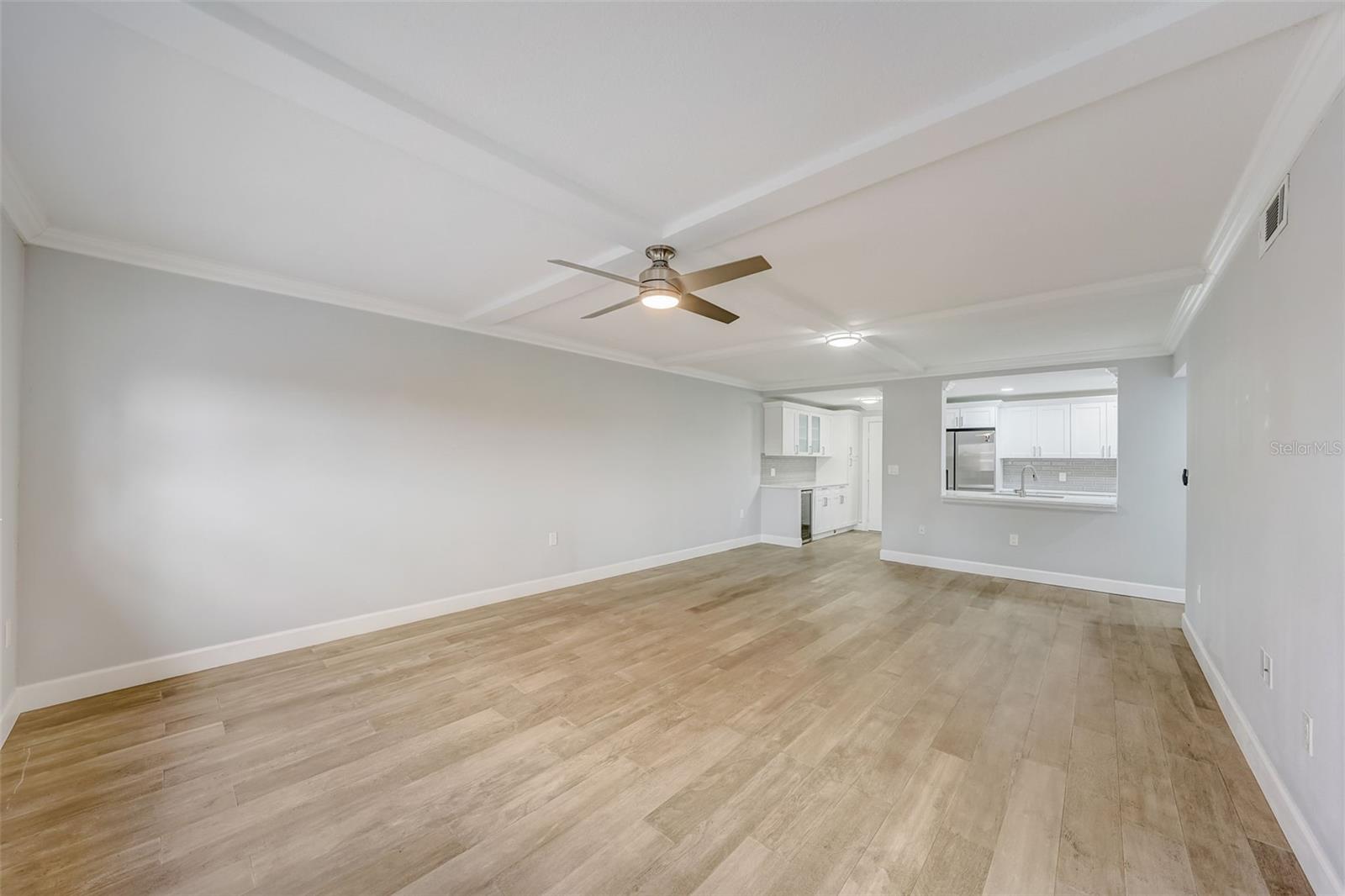 Image 20 of 77 For 4141 Bayshore Boulevard 306