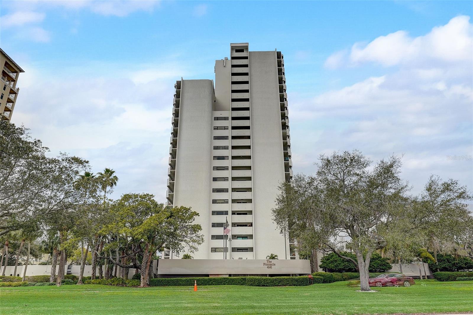 Image 3 of 77 For 4141 Bayshore Boulevard 306
