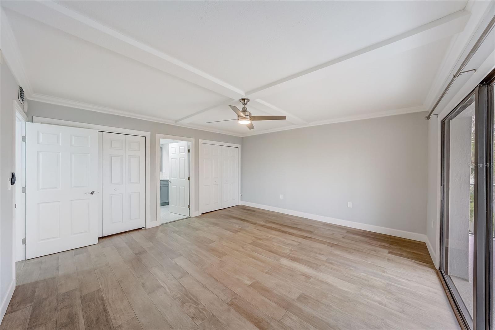 Image 30 of 77 For 4141 Bayshore Boulevard 306