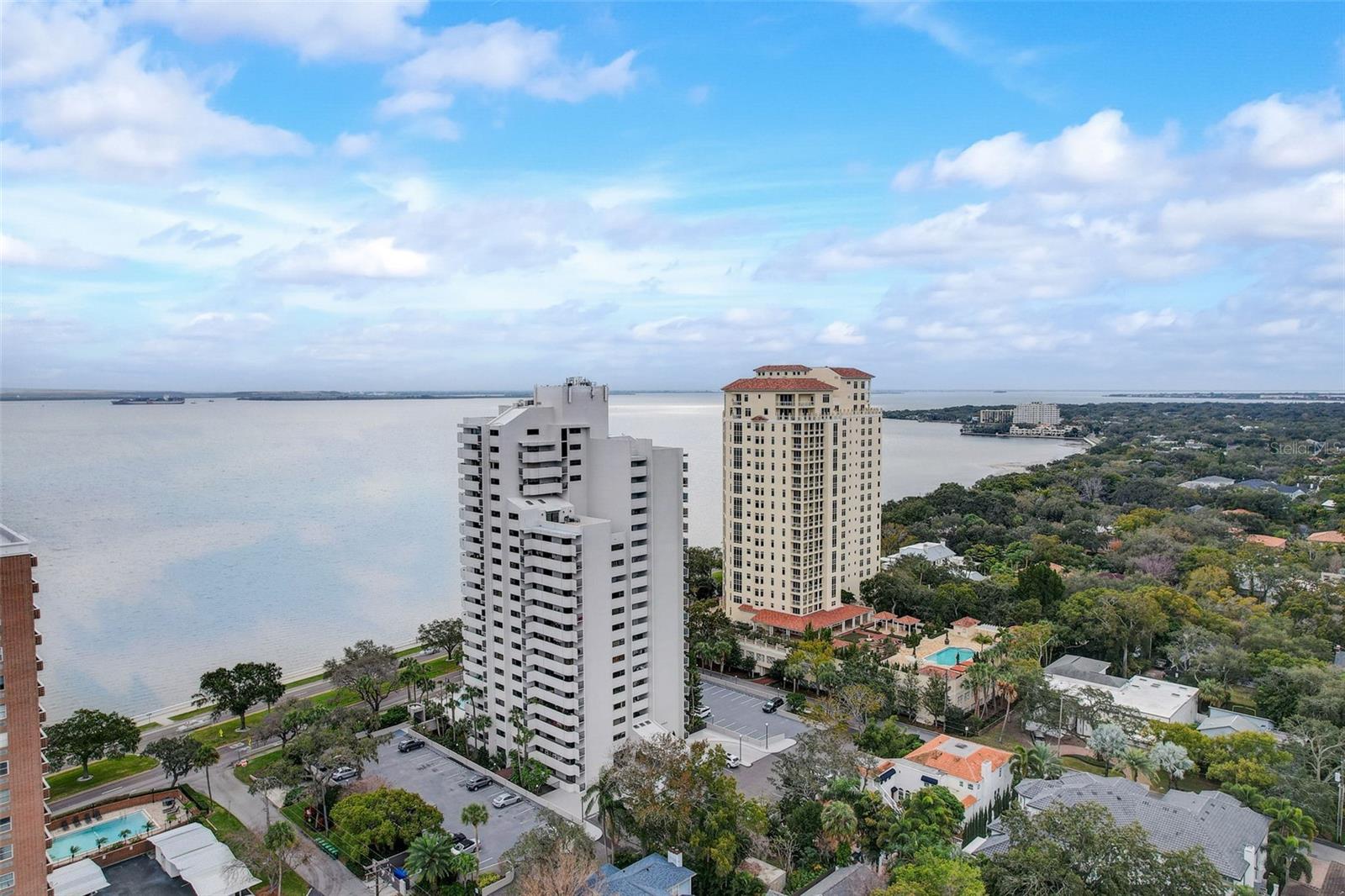 Image 64 of 77 For 4141 Bayshore Boulevard 306