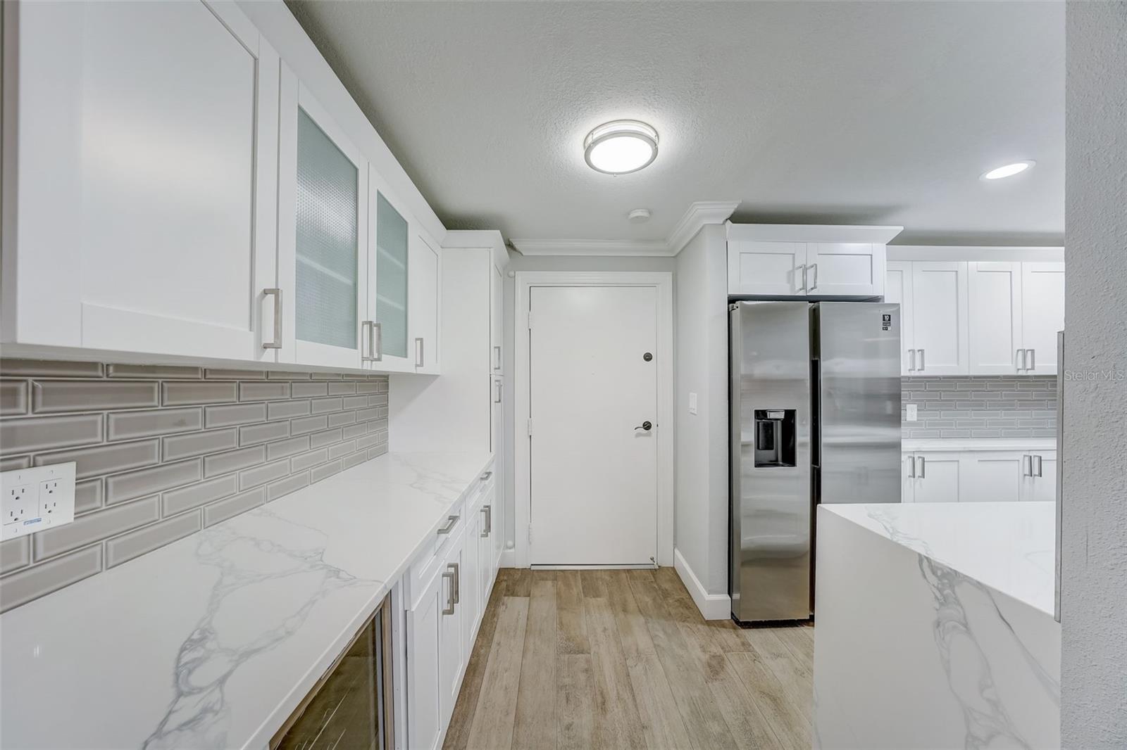 Image 7 of 77 For 4141 Bayshore Boulevard 306