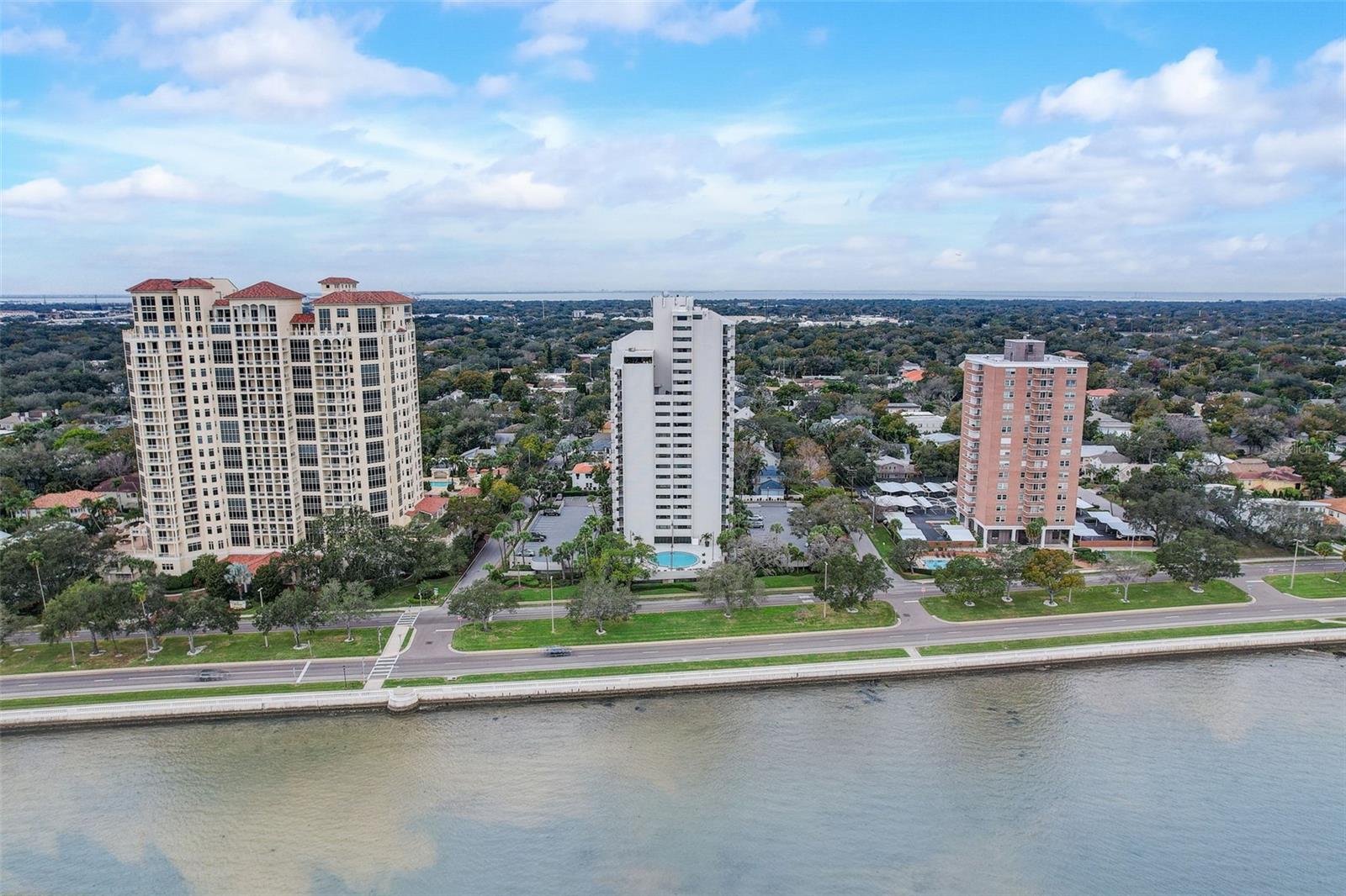 Image 70 of 77 For 4141 Bayshore Boulevard 306