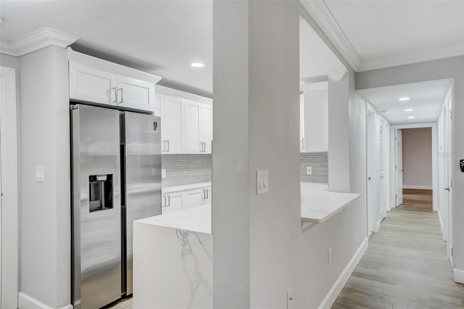 Image 8 of 77 For 4141 Bayshore Boulevard 306