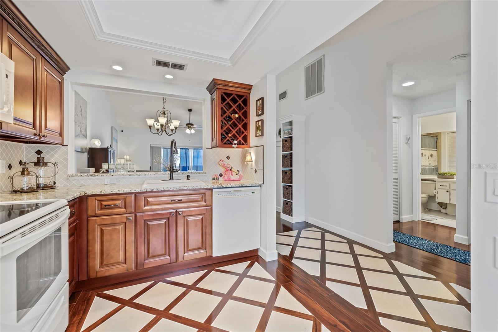 Image 12 of 41 For 4208 Castlewood Drive 4208