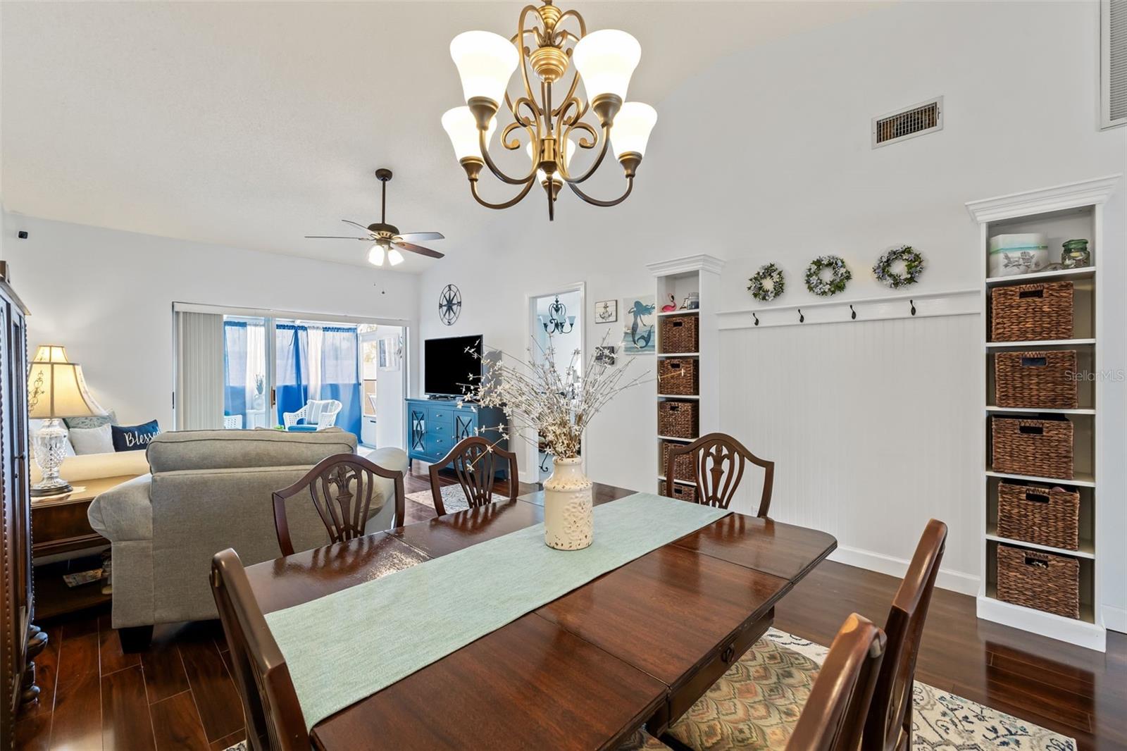 Image 16 of 41 For 4208 Castlewood Drive 4208