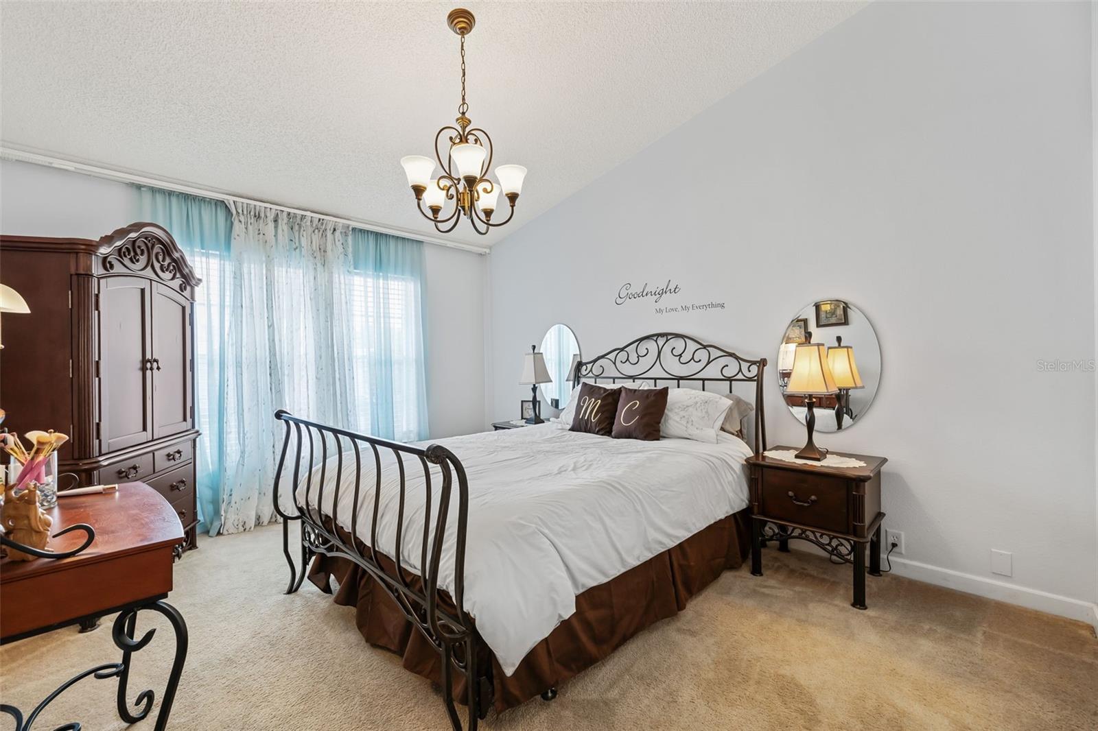 Image 21 of 41 For 4208 Castlewood Drive 4208