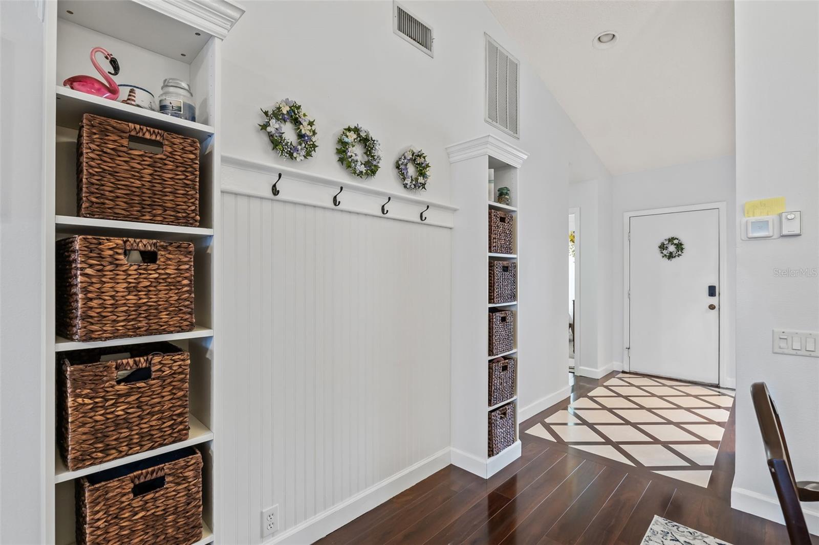 Image 27 of 41 For 4208 Castlewood Drive 4208