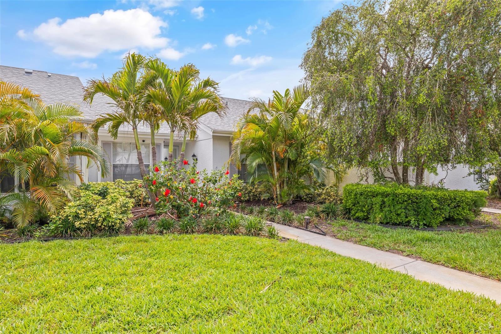 Image 3 of 41 For 4208 Castlewood Drive 4208