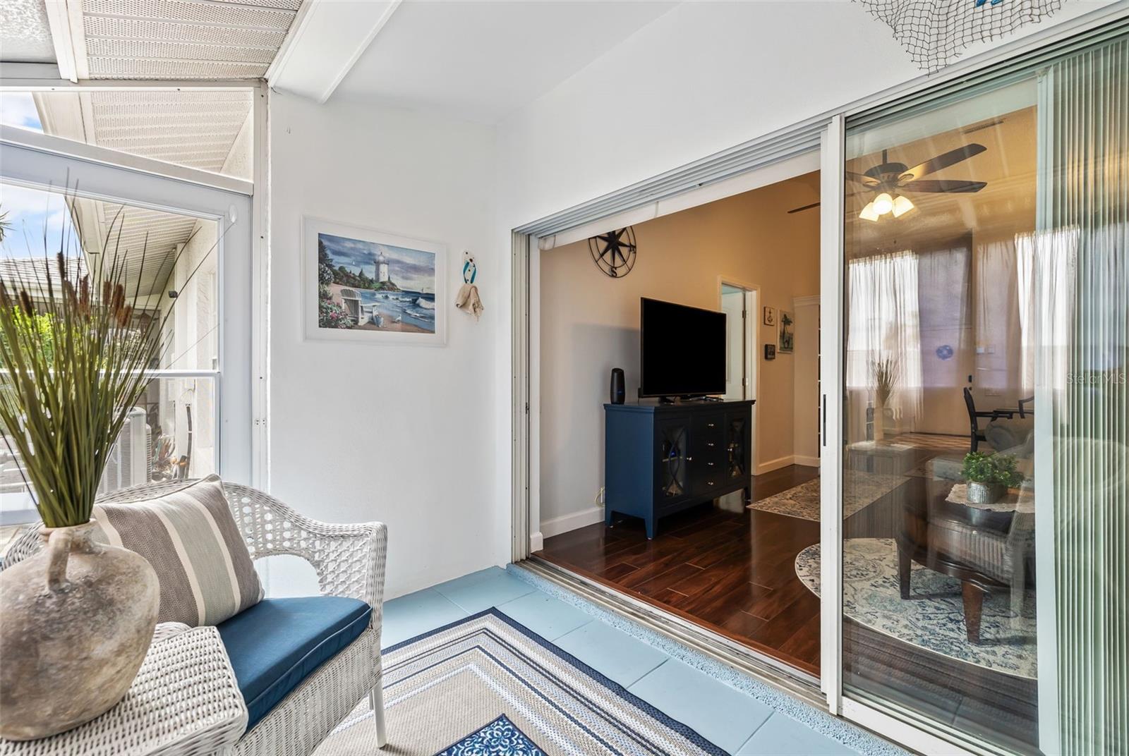 Image 32 of 41 For 4208 Castlewood Drive 4208