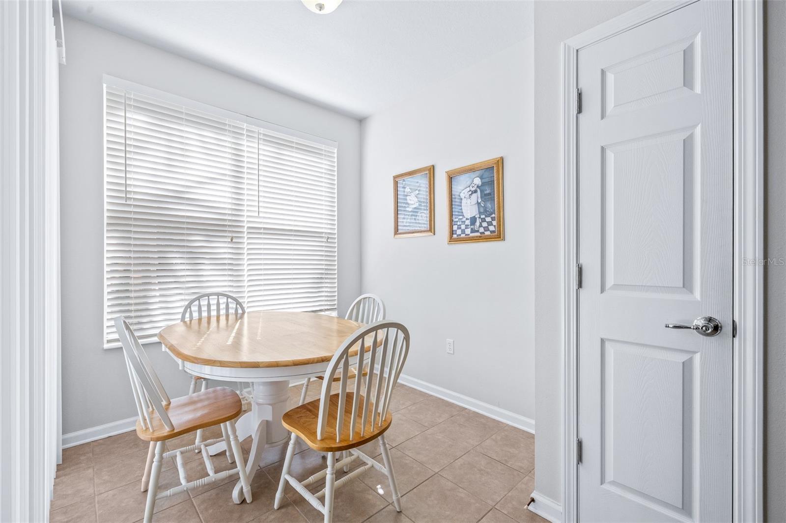 Image 17 of 45 For 2150 River Turia Circle