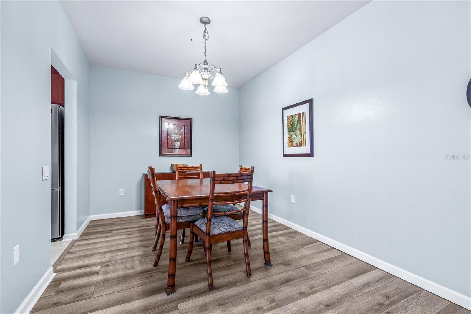Image 19 of 45 For 2150 River Turia Circle