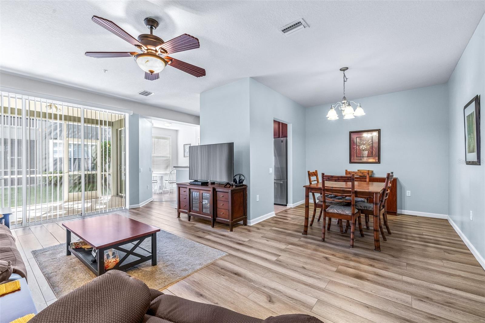 Image 6 of 45 For 2150 River Turia Circle