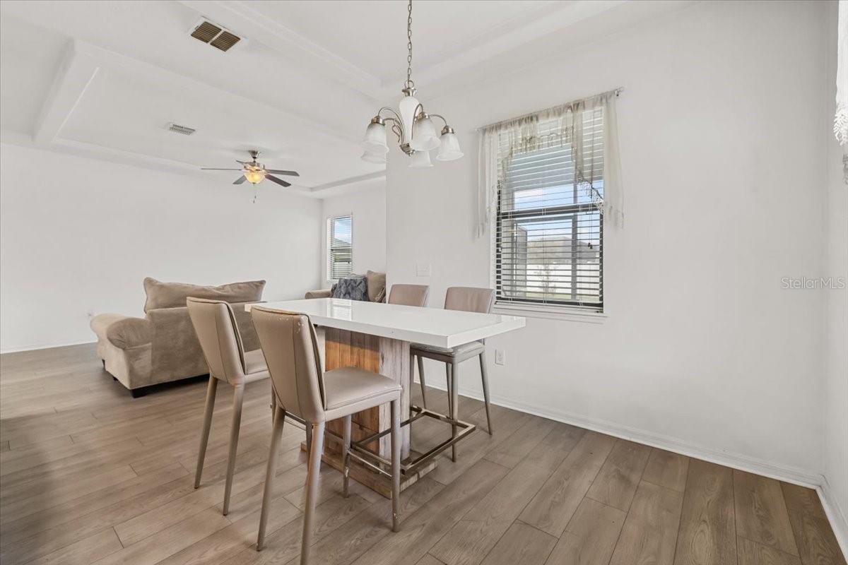 Image 12 of 42 For 11841 Thicket Wood Drive